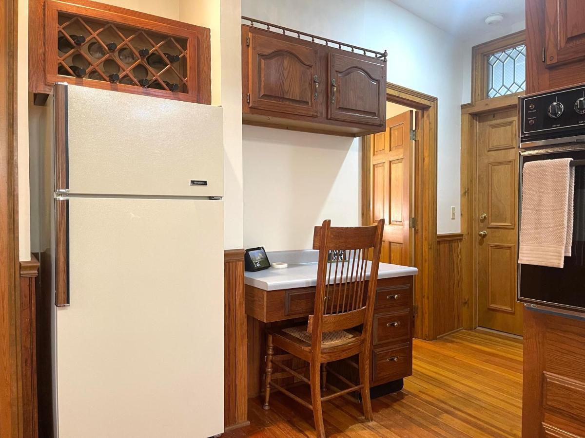 Riverboat Suites Galena Bagian luar foto